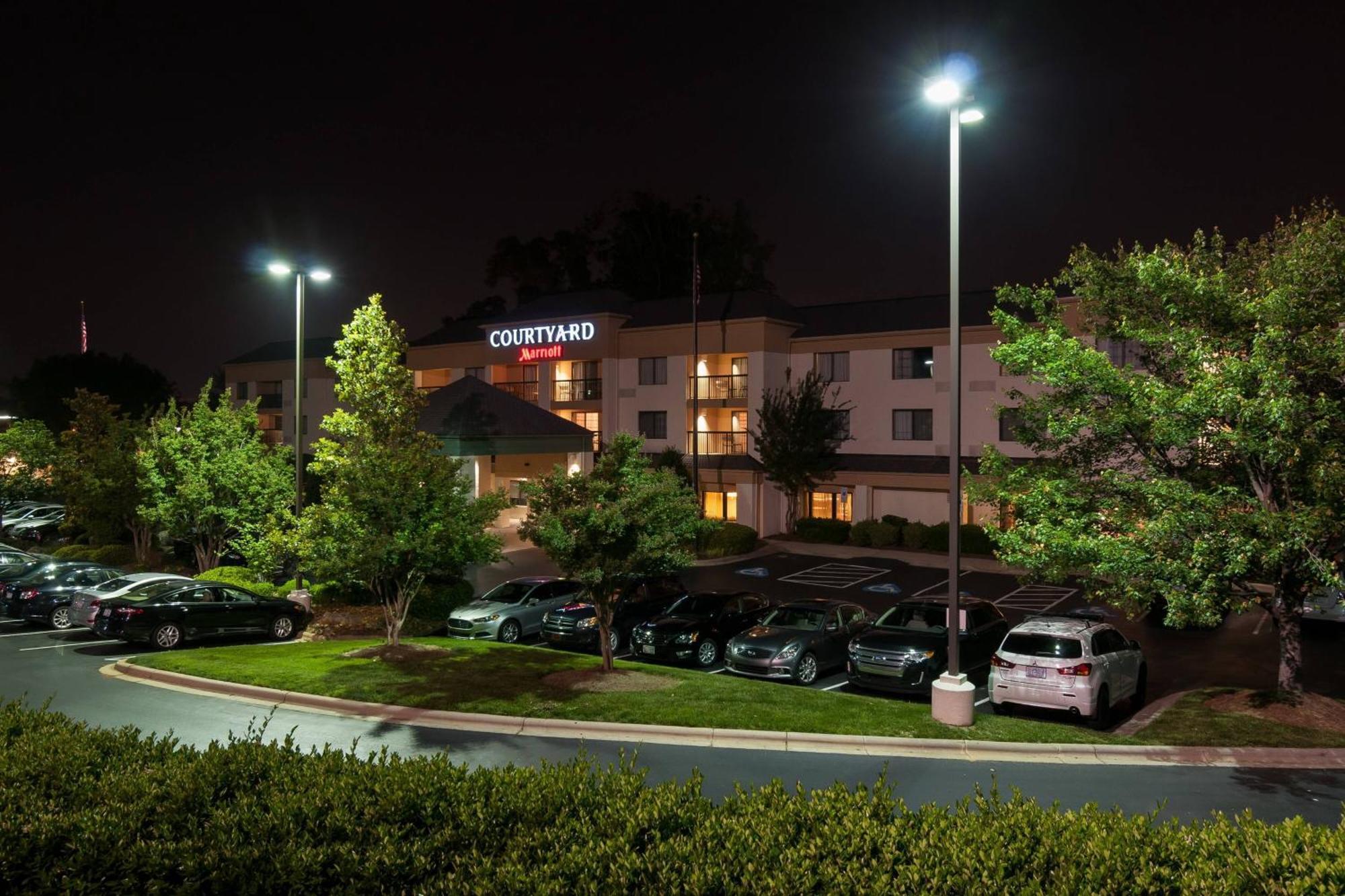 Courtyard By Marriott Charlotte Lake Norman Huntersville Zewnętrze zdjęcie